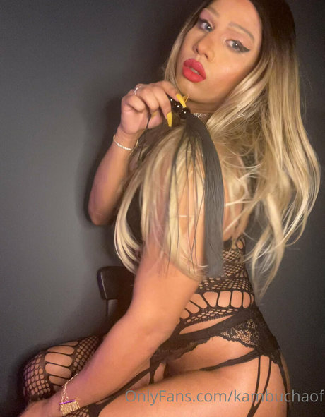 kambuchaof high quality pornstar image