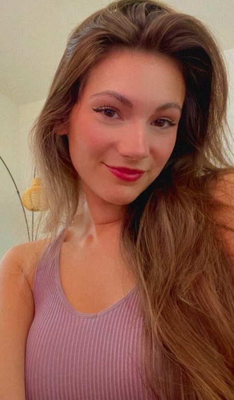 chubby teen onlyfans hot images