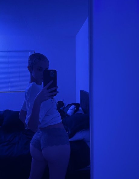 Daisy Delancey pretty actress galleries