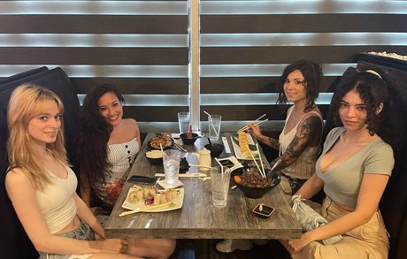 blonde wife onlyfans exclusive photo