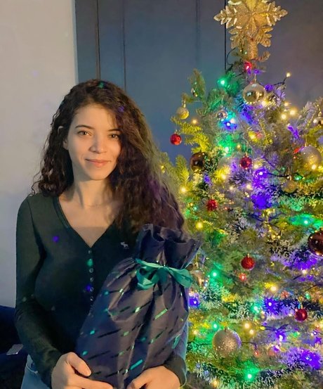 thai teen onlyfans nude picture