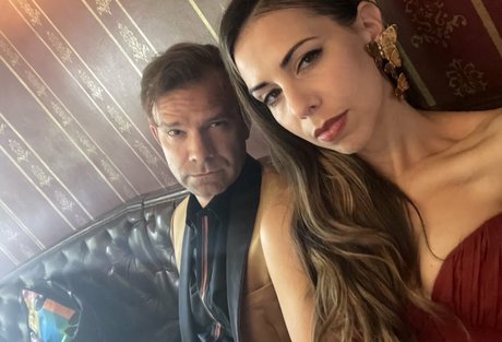 Laura Bailey model best gallery