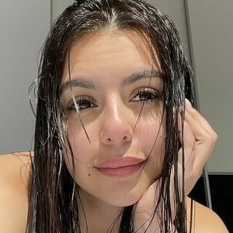 Iriannis Rodriguez model xxx picture