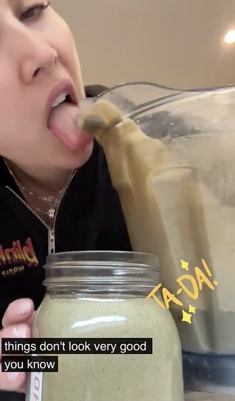 sydsogood star naked images