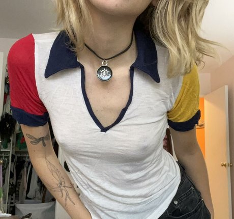 Hadley Nelson model pics