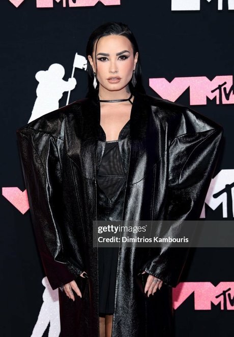 Demi Lovato naked pornstar photos