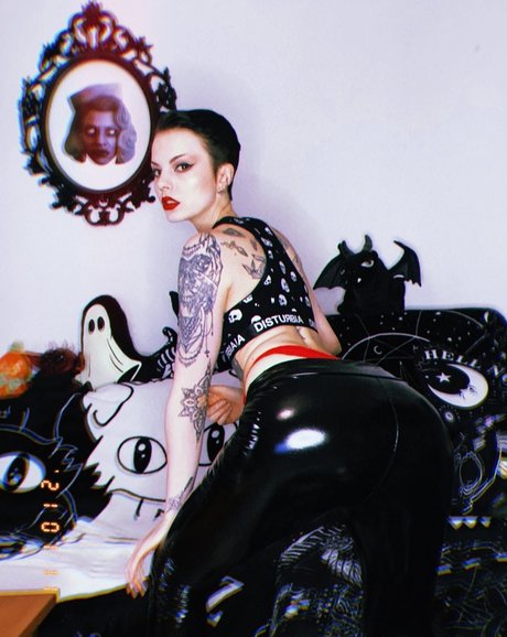 raven onlyfans nude archive