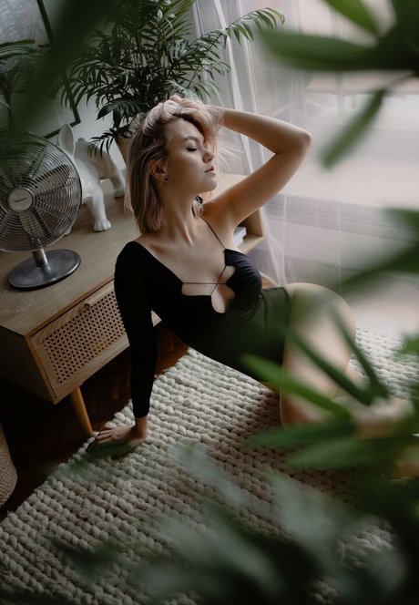 european onlyfans pornographic galleries