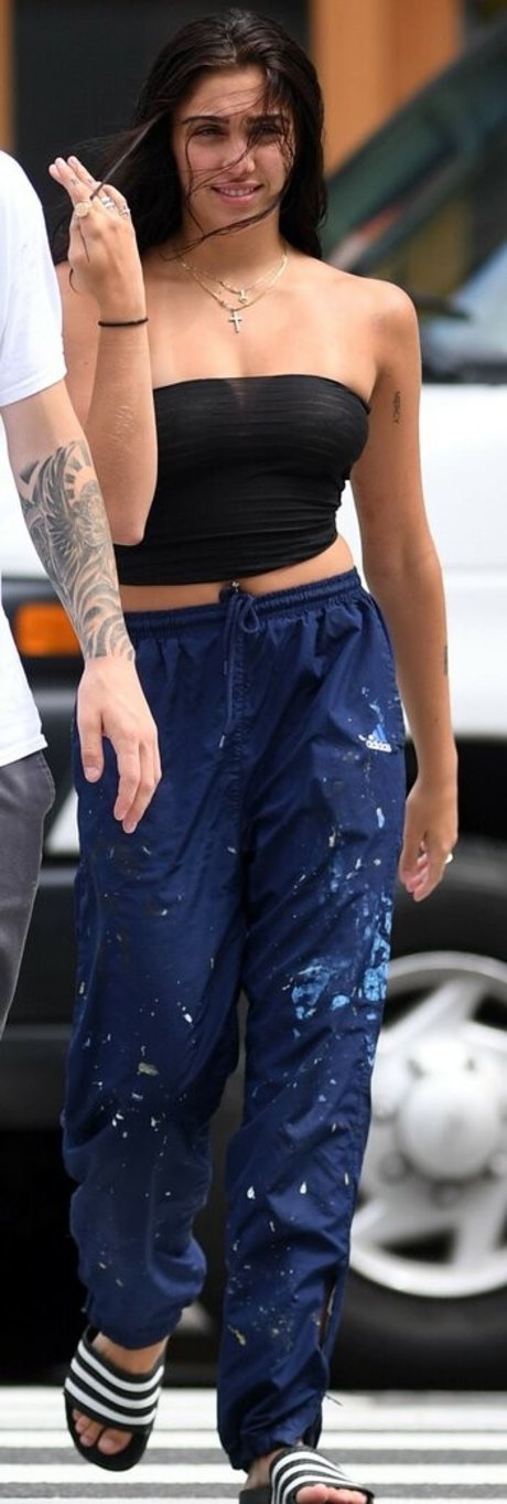 Lourdes Leon pornstar sex img