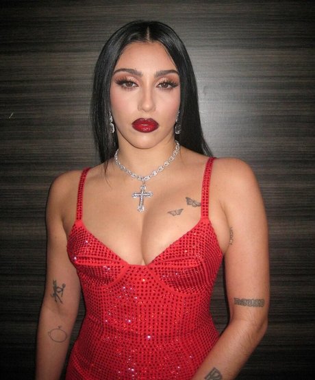 Lourdes Leon pretty actress pic