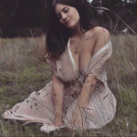 college girl onlyfans hot nude photo