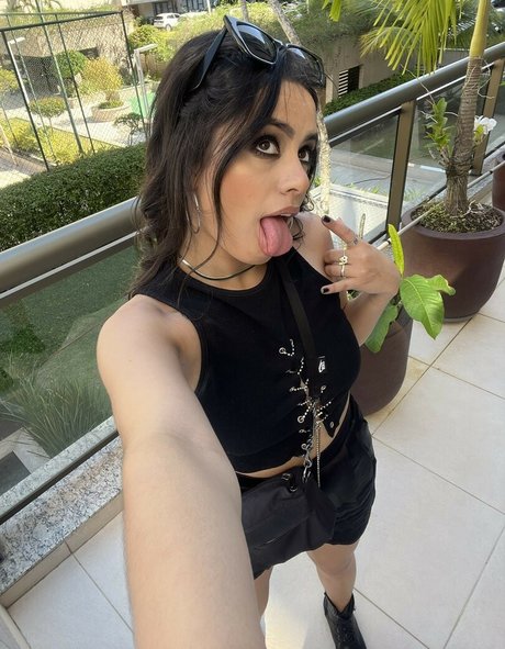 strawberry milk onlyfans pretty archive