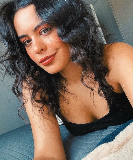 Yasmin Ali Yassine actress pics