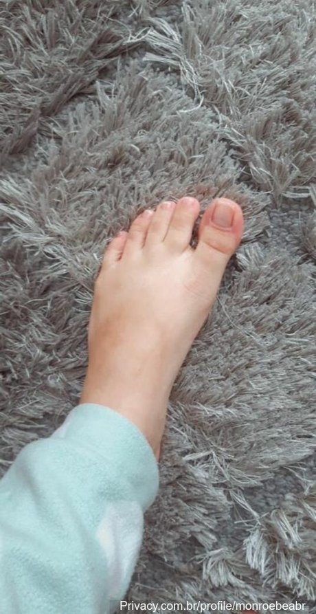 MonroeBeaBr star nudes image