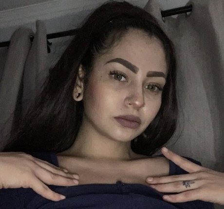 jovanajoestar sexy model img