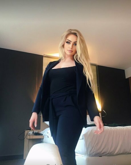 kellymilana star sex gallery