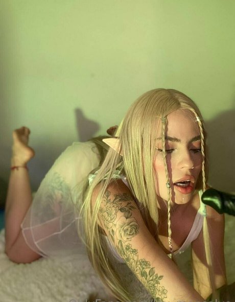 mature wife onlyfans sexy nudes photos