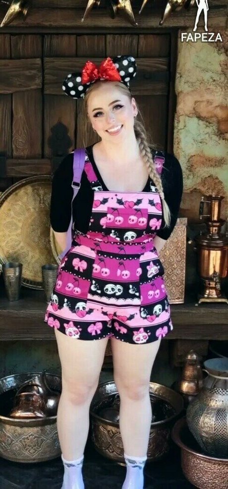 New Zealand Girls hot model pictures