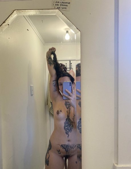 New Zealand Girls exclusive pornstar picture