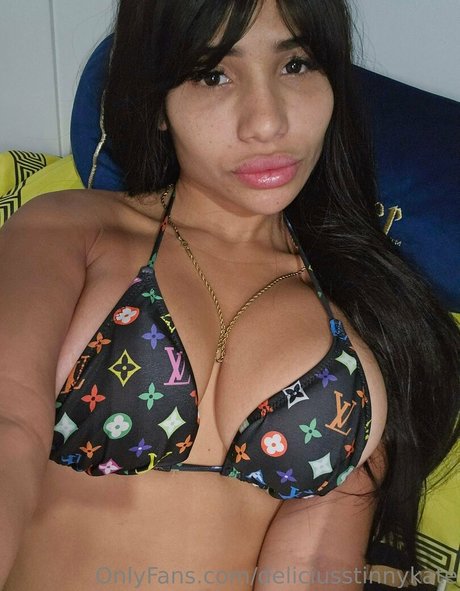 blonde handjob onlyfans pretty pic