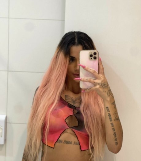 AZZY star art archive