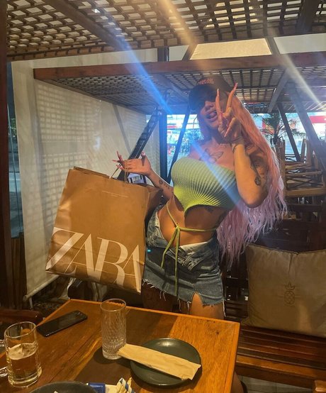 mommy onlyfans adult pics