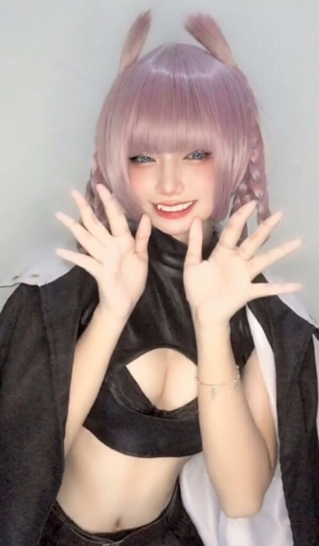 Seolette naked pornstar img