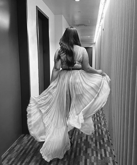 old young lesbian onlyfans erotic pics