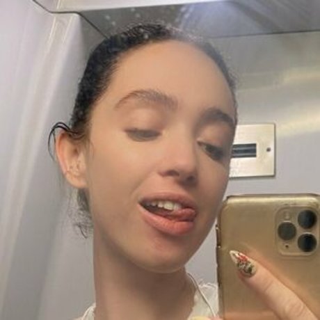 Taylor Zahn pornstar exclusive pictures