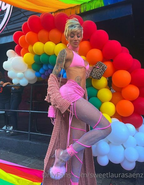 sweetlaurasaenz perfect pornstar pictures