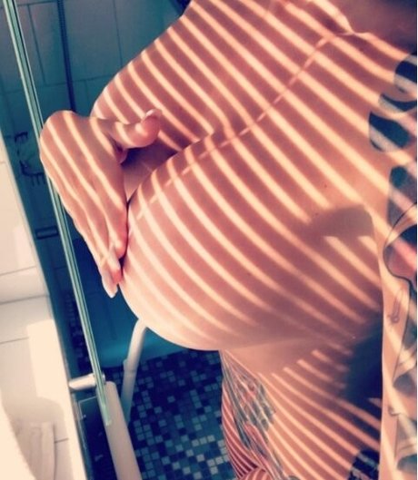 Teresa Bond exclusive actress img