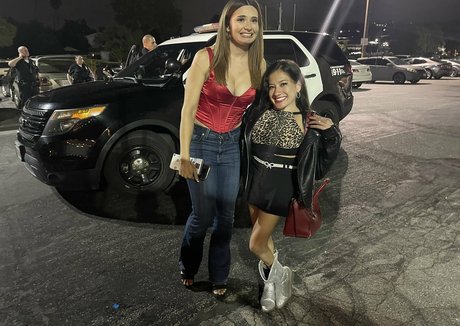 That Star Wars Girl art actress gallery