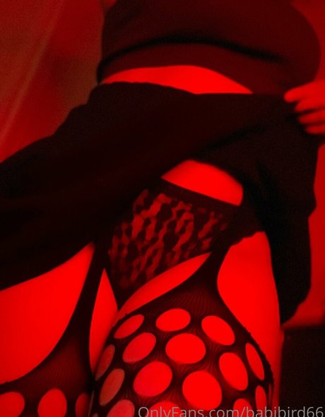 Babibird66 model nice pic