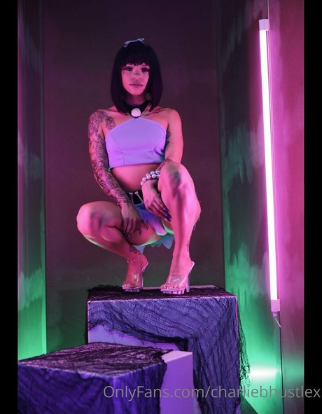 sucking cock onlyfans erotic pictures