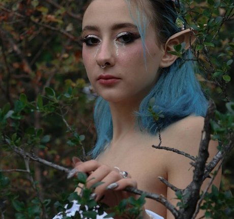 leliloo high quality pornstar img