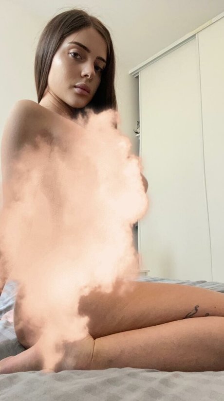 Bella mnz star nudes pics