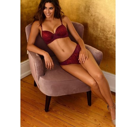 guy onlyfans pretty images