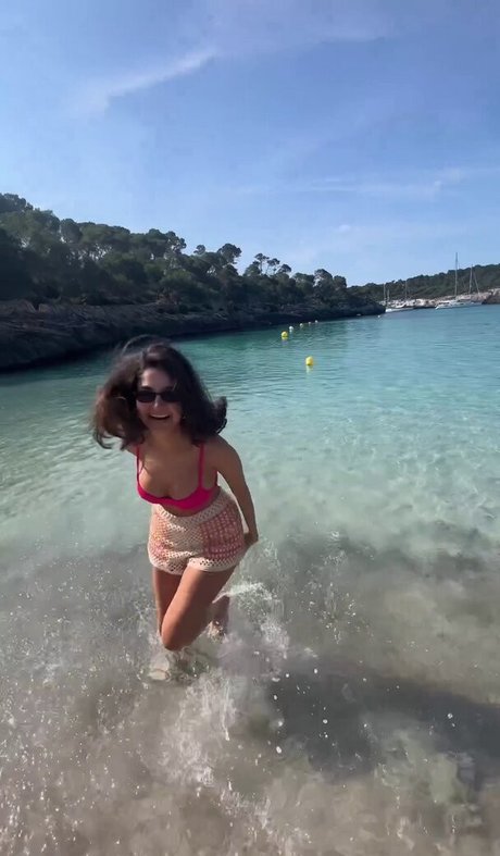 Ischtar Isik sexy star galleries