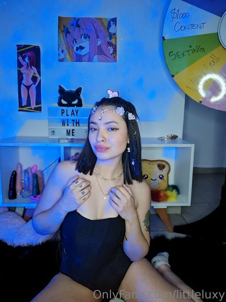 midget girls onlyfans hot naked picture