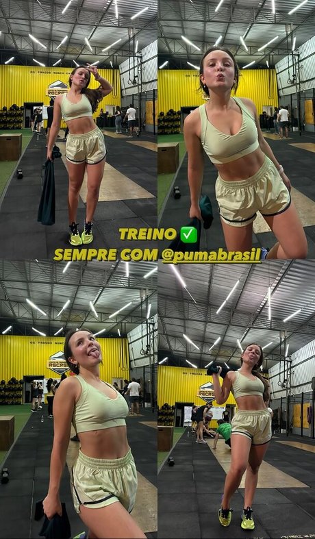 Larissa Manoela pornstar sexy pic