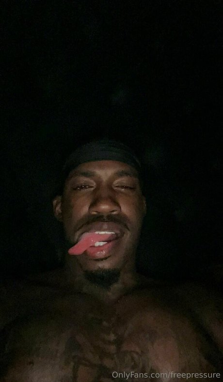 Freepressure high quality model pic