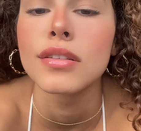 Gabriella Saraivah pornographic actress pictures