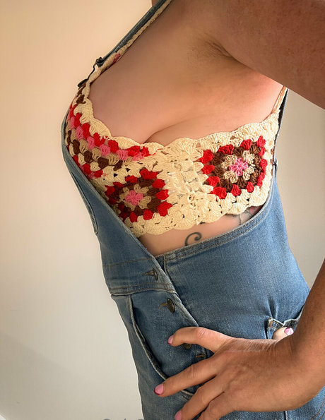 sulis minerva naked actress picture