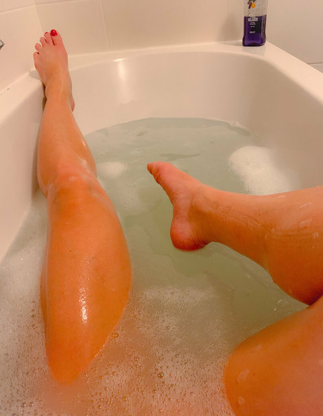 cheekysoles333 model pornographic pics