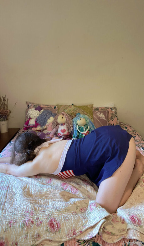 xwhitewrenx model xxx photo