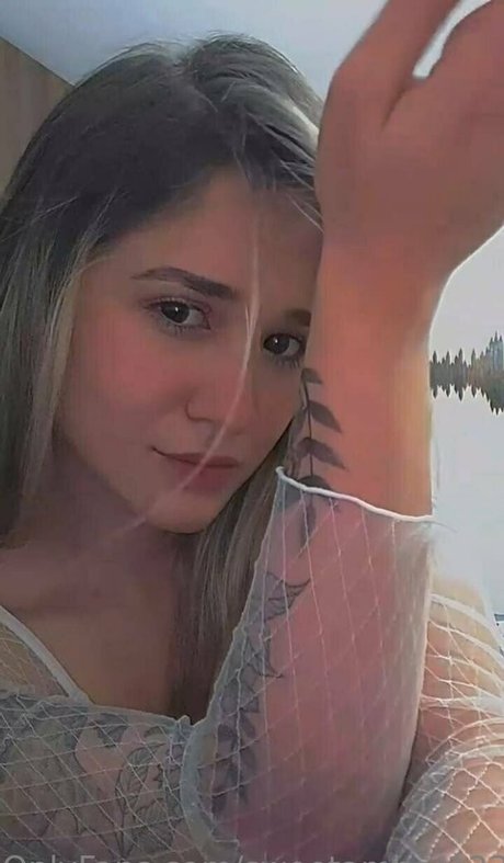 camil0530 hot actress archive