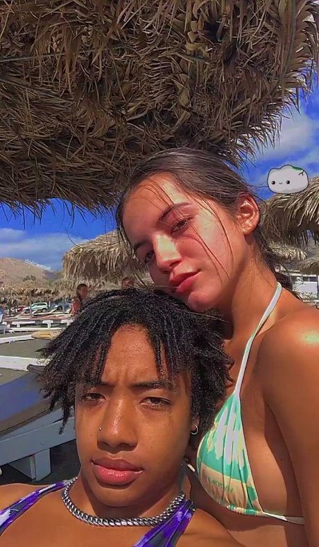 mommy onlyfans hot nude image