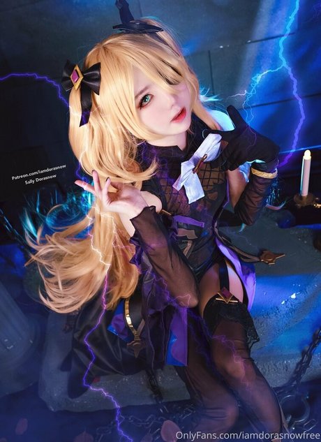 iamdorasnowfree nudes actress img