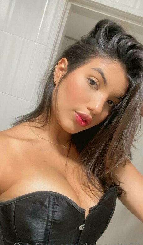 mature wife onlyfans hot pics