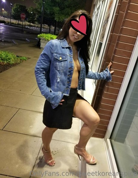 sweetkoreanspice star naked image